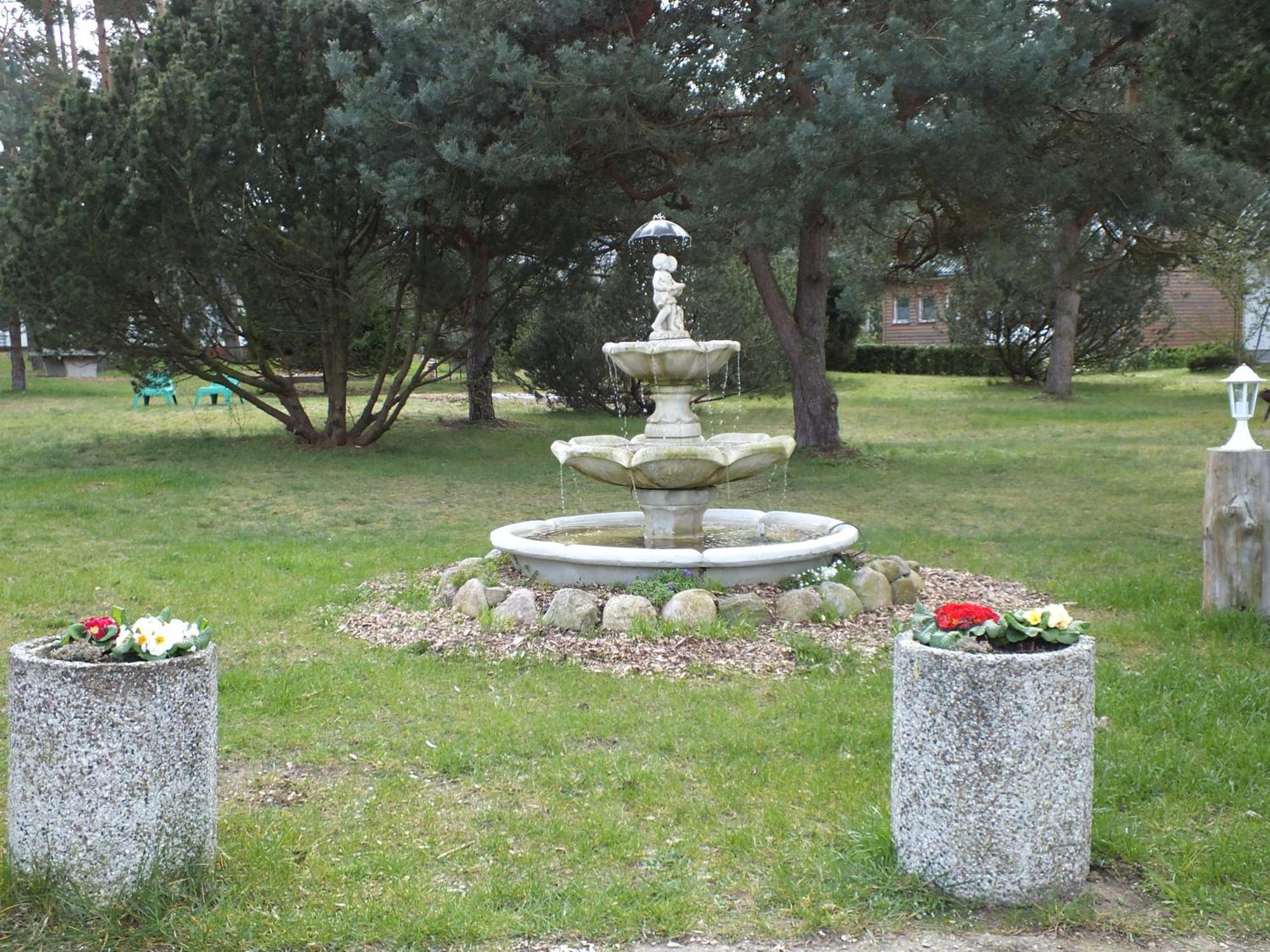 Zimmer Im Ferienpark Buntspecht Pruchten Exteriör bild